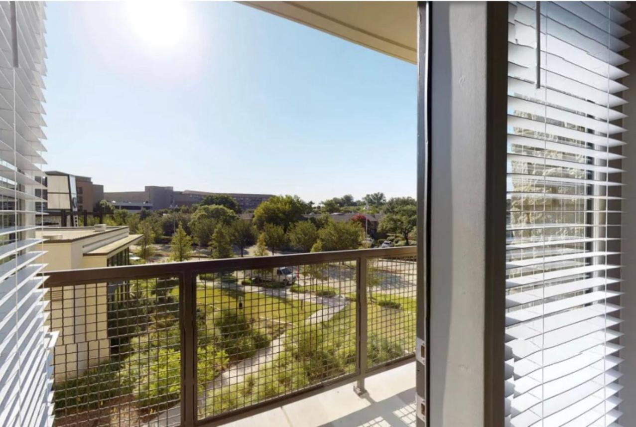 1 Bedroom W Balcony View Resort Pool Free Parking أديسون المظهر الخارجي الصورة